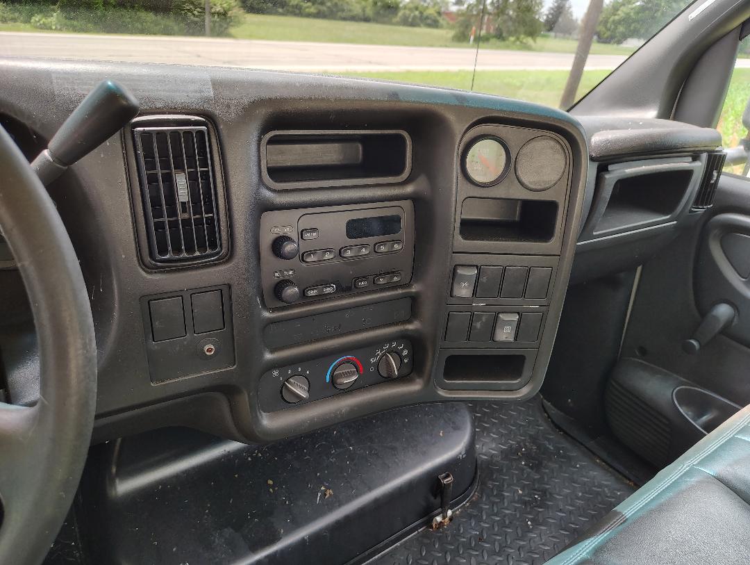 2007 GMC C5500 - Image 22